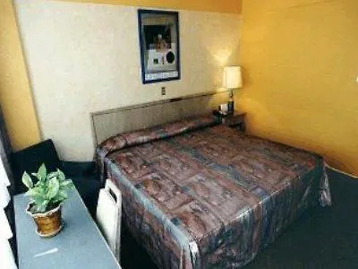 Premier Hotel