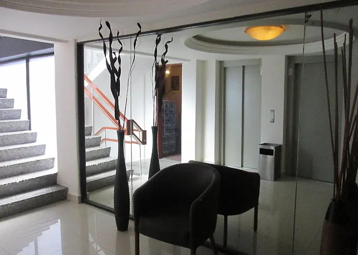 Premier Hotel