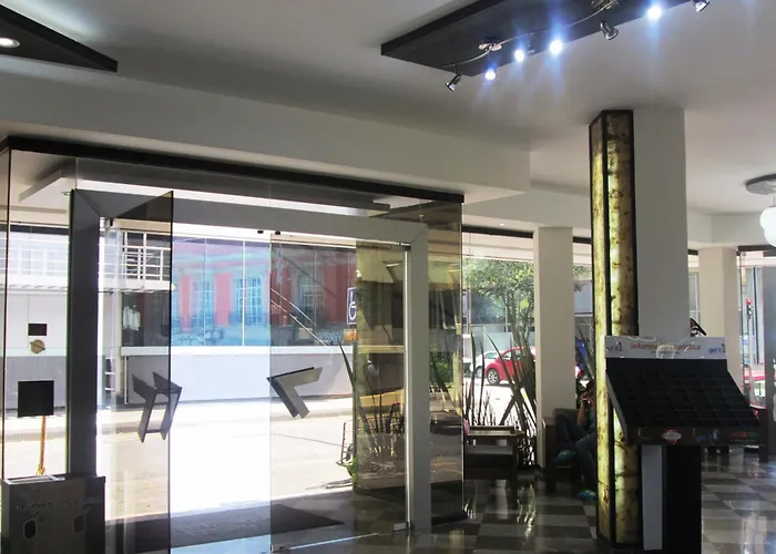 Premier Hotel